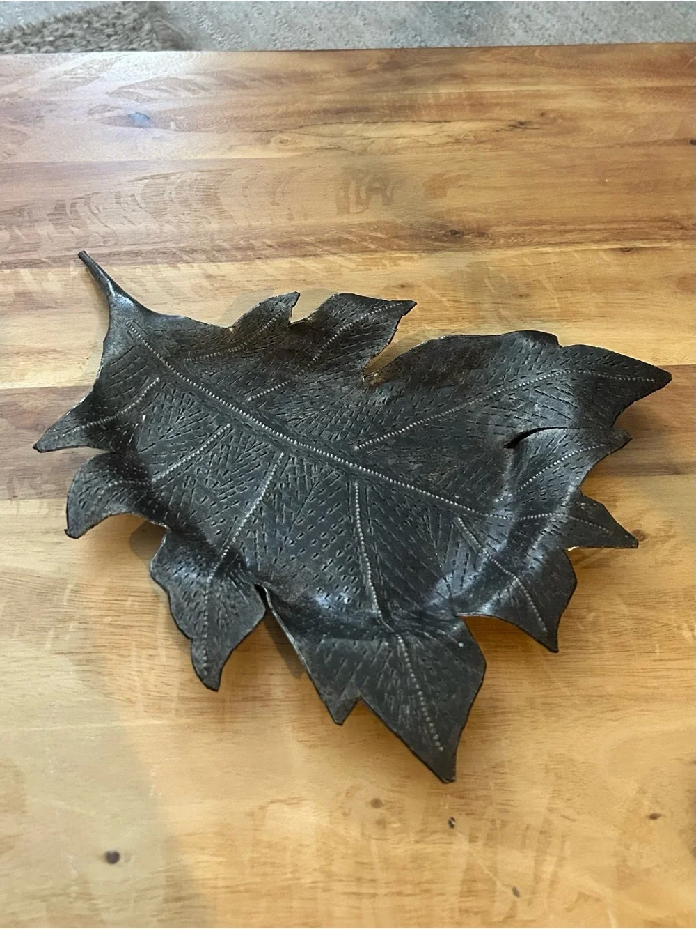 Dark Bronze Metal Oak Leaf Trinket Tray Fall Autumn Decorative